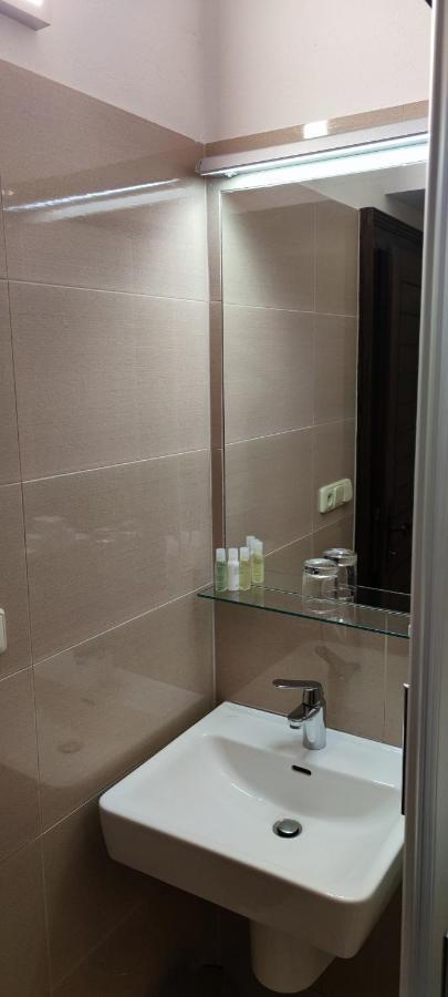 Koliba U Cerneho Medveda Hotel Zlin Ngoại thất bức ảnh