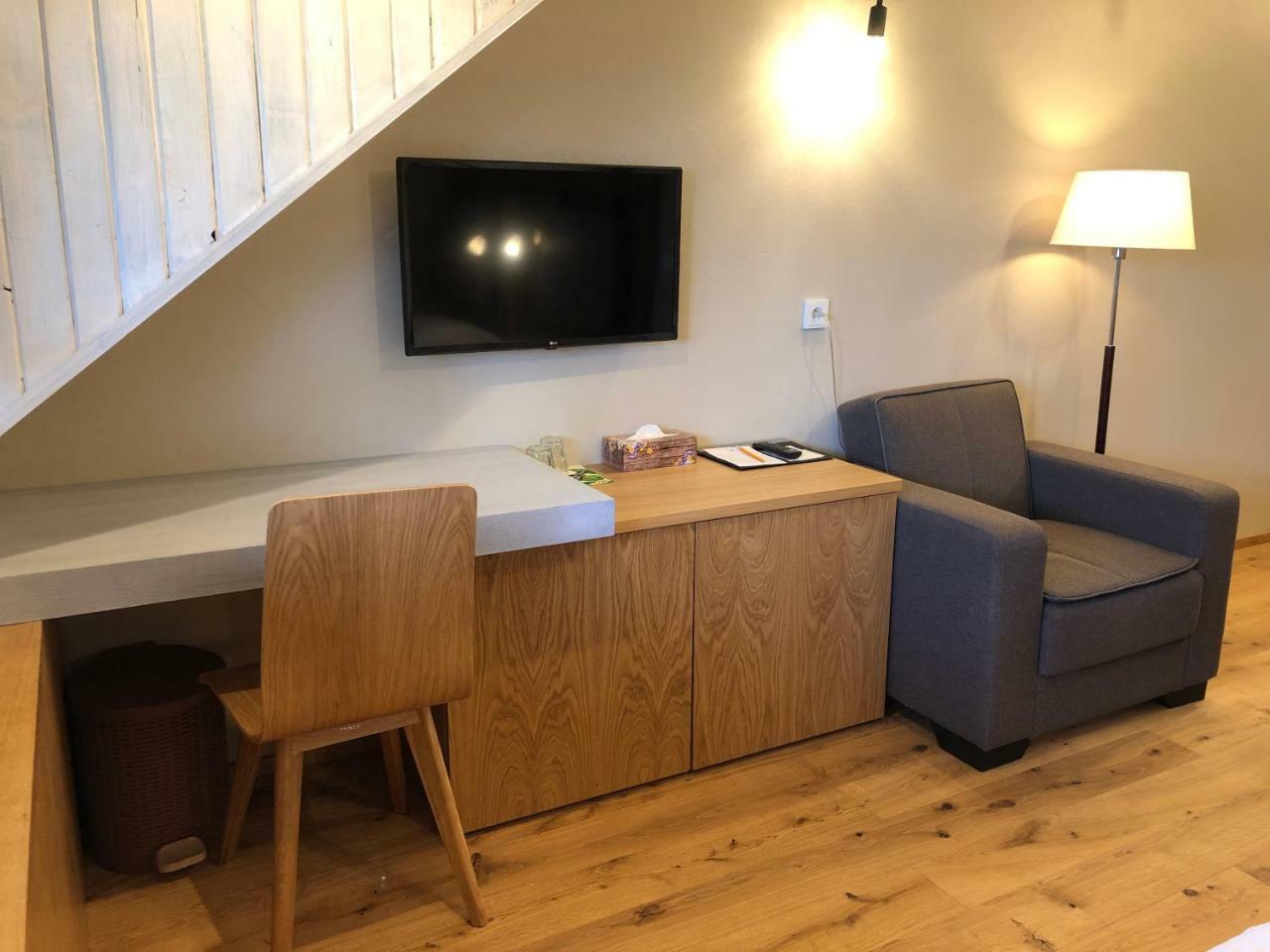 Koliba U Cerneho Medveda Hotel Zlin Ngoại thất bức ảnh